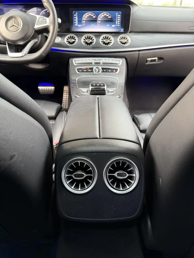 Mercedes-Benz E400 AMG Coupe 2018 photo 37