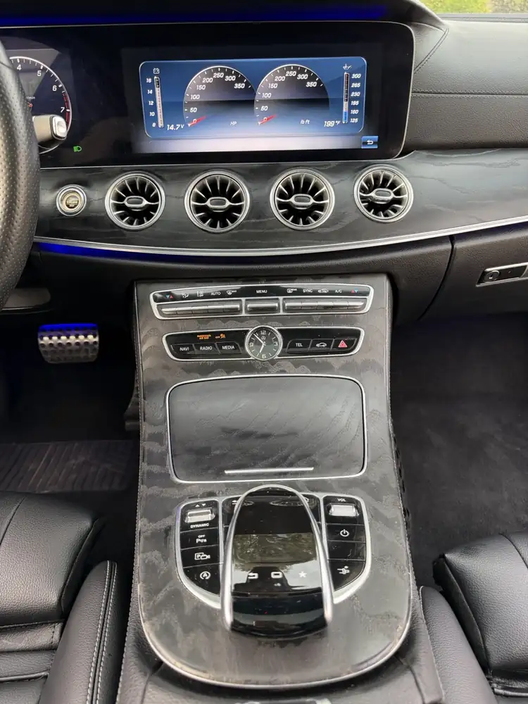 Mercedes-Benz E400 AMG Coupe 2018 photo 39