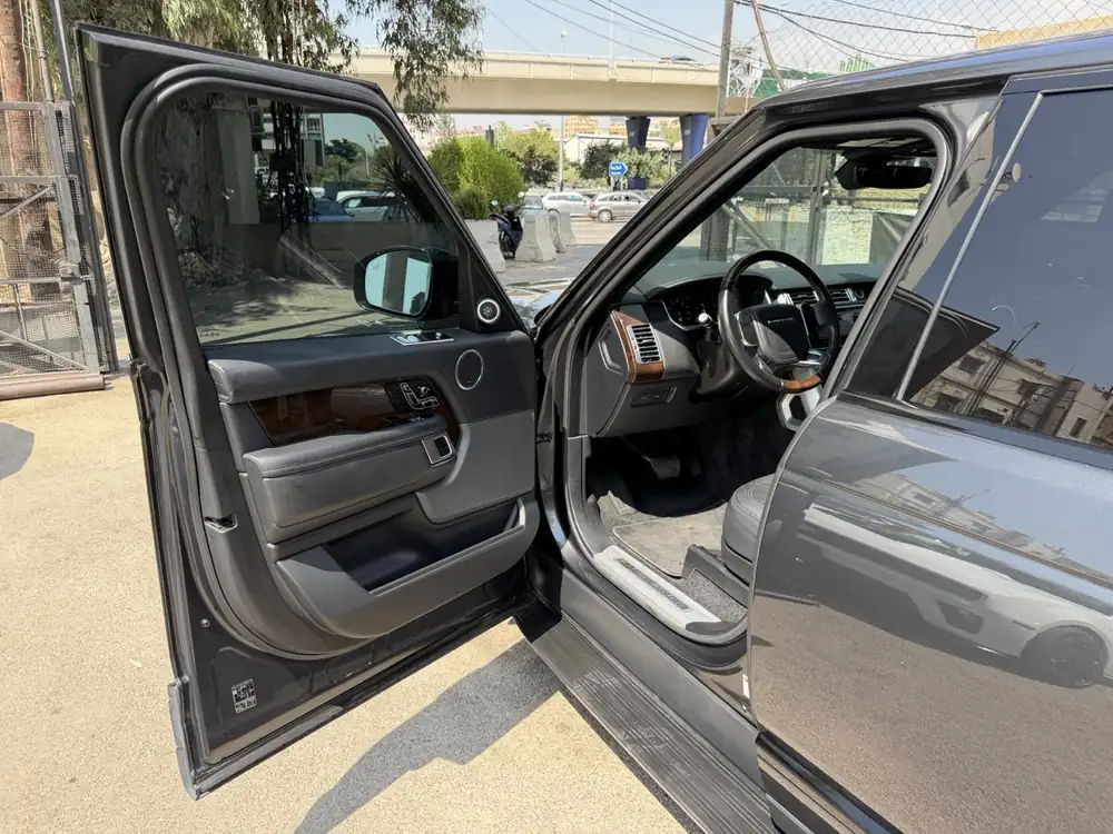 Range Rover Vogue V8 S.C 2019 photo 41