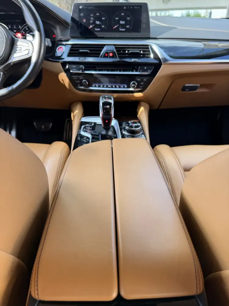 BMW M5 2018 photo 57
