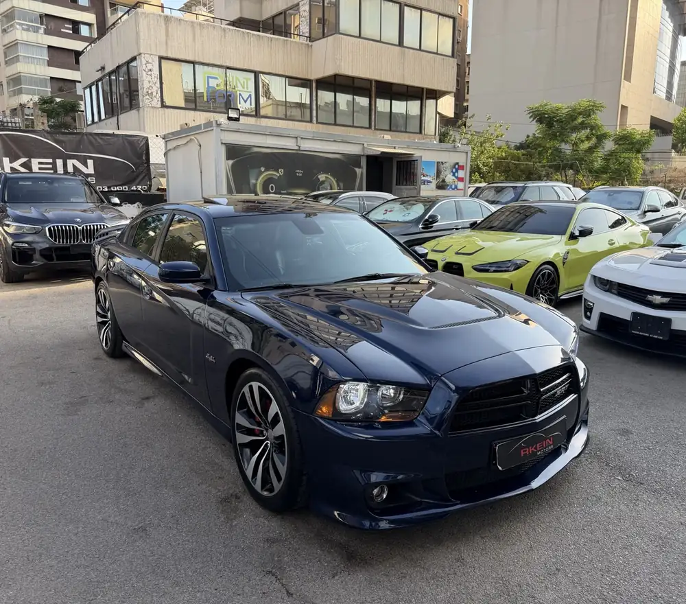 Dodge Charger SRT Hemi 6.4L V8 2014