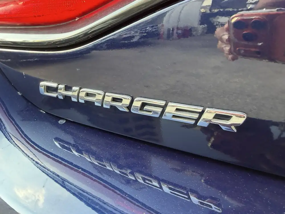 Dodge Charger SRT Hemi 6.4L V8 2014 photo 33