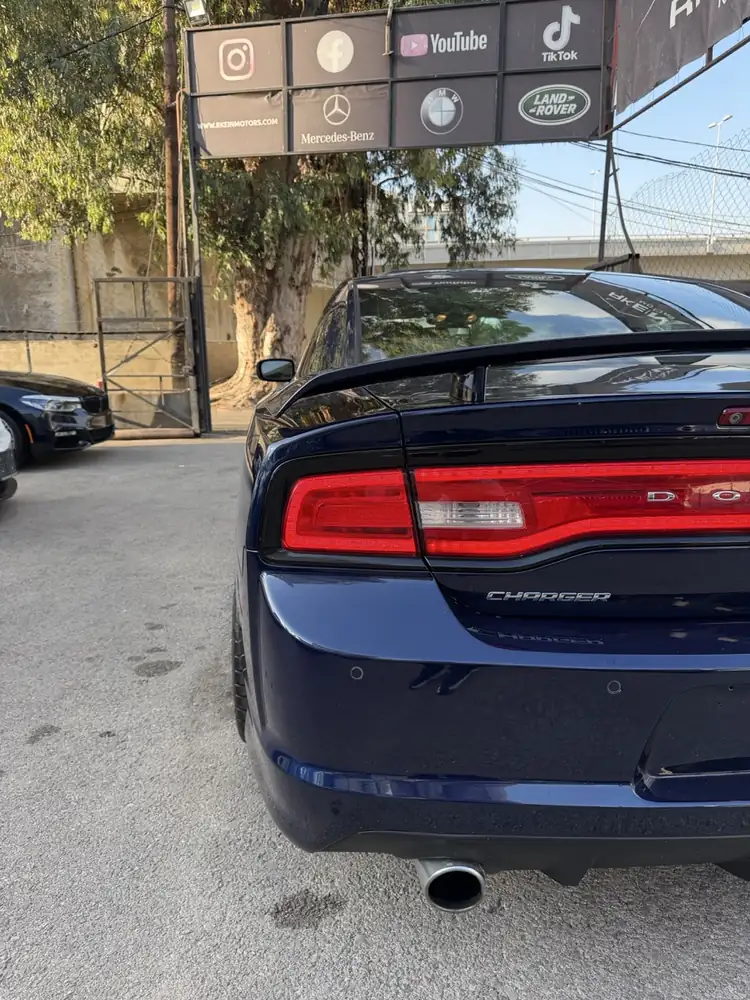 Dodge Charger SRT Hemi 6.4L V8 2014 photo 37