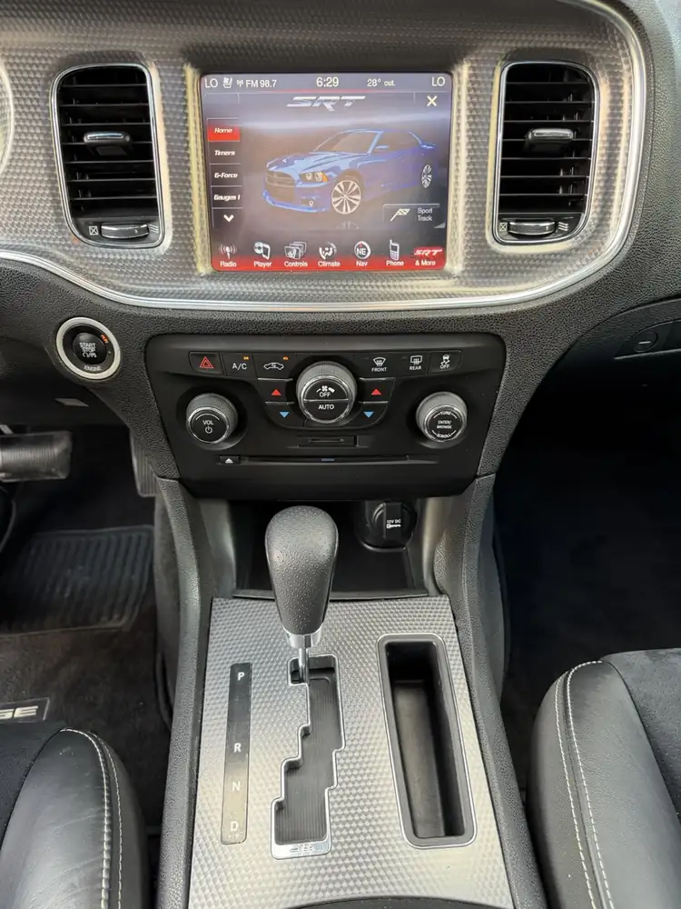 Dodge Charger SRT Hemi 6.4L V8 2014 photo 53