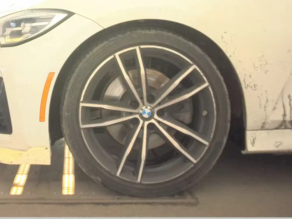 BMW 330i M-Tech 2019 photo 7