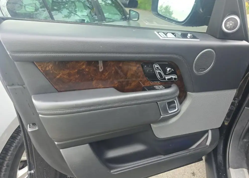 Range Rover Vogue V8 S.C LWB 2018 photo 12