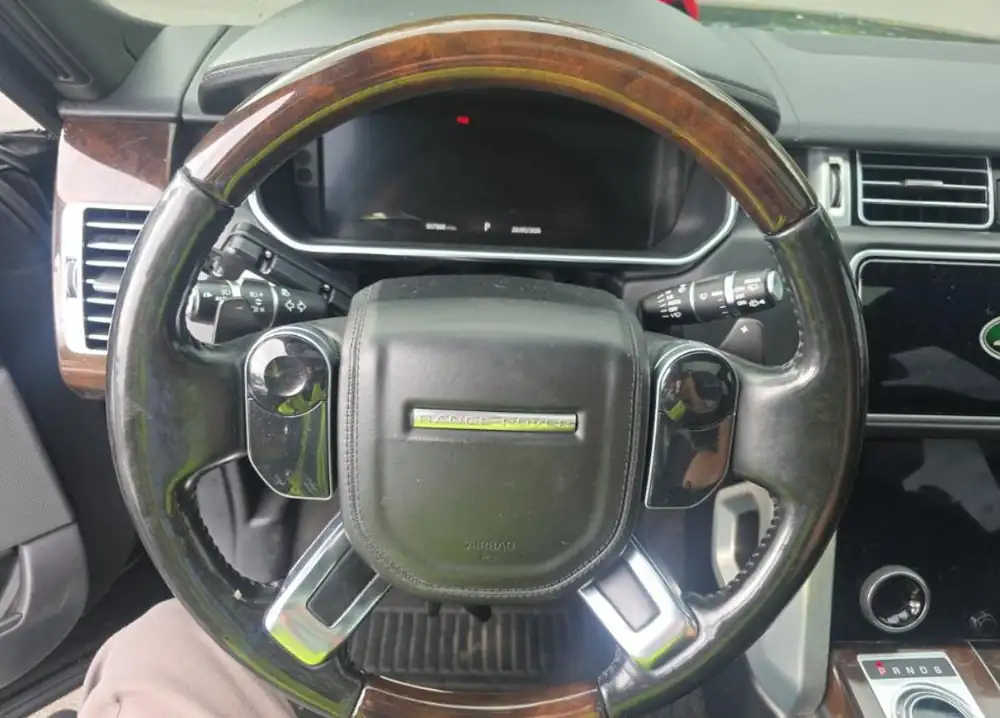 Range Rover Vogue V8 S.C LWB 2018 photo 18