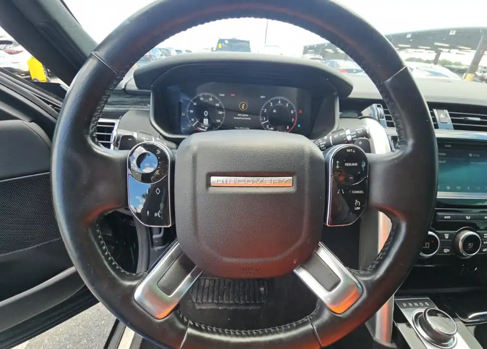 Land Rover Discovery HSE 2019 photo 11