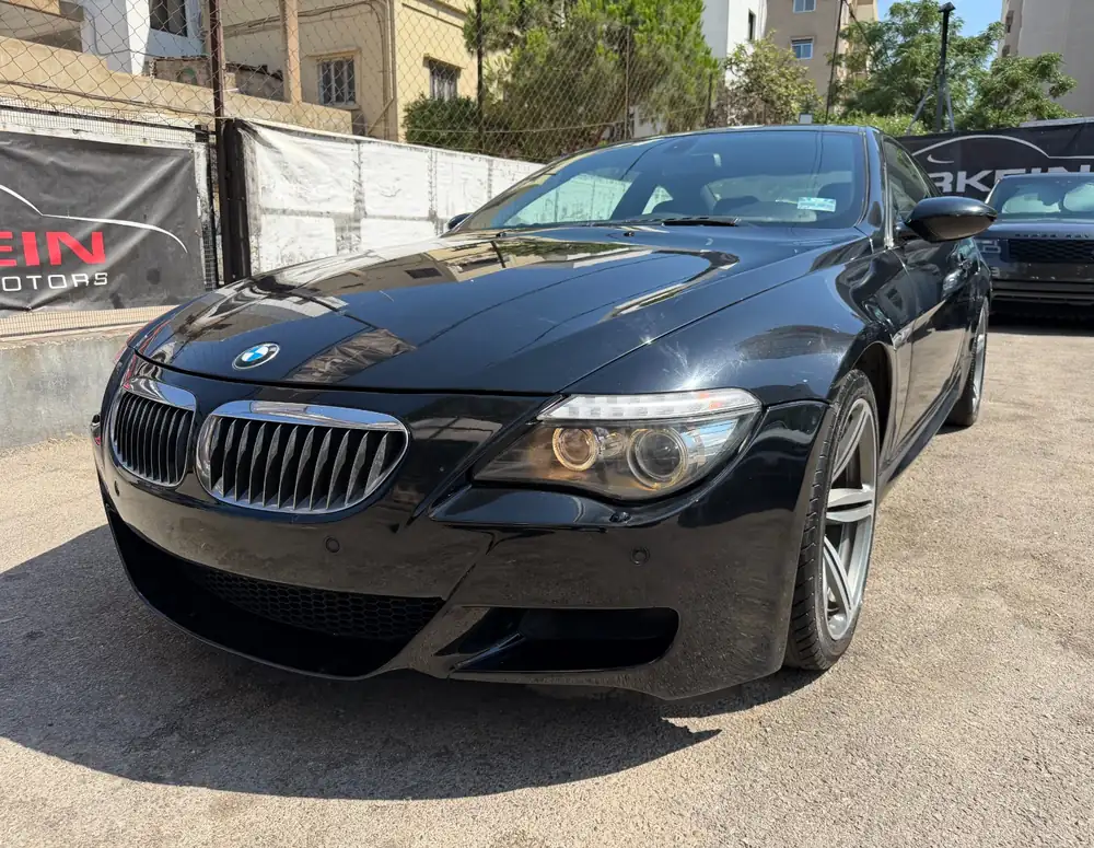 BMW M6 V10 2006 photo 9