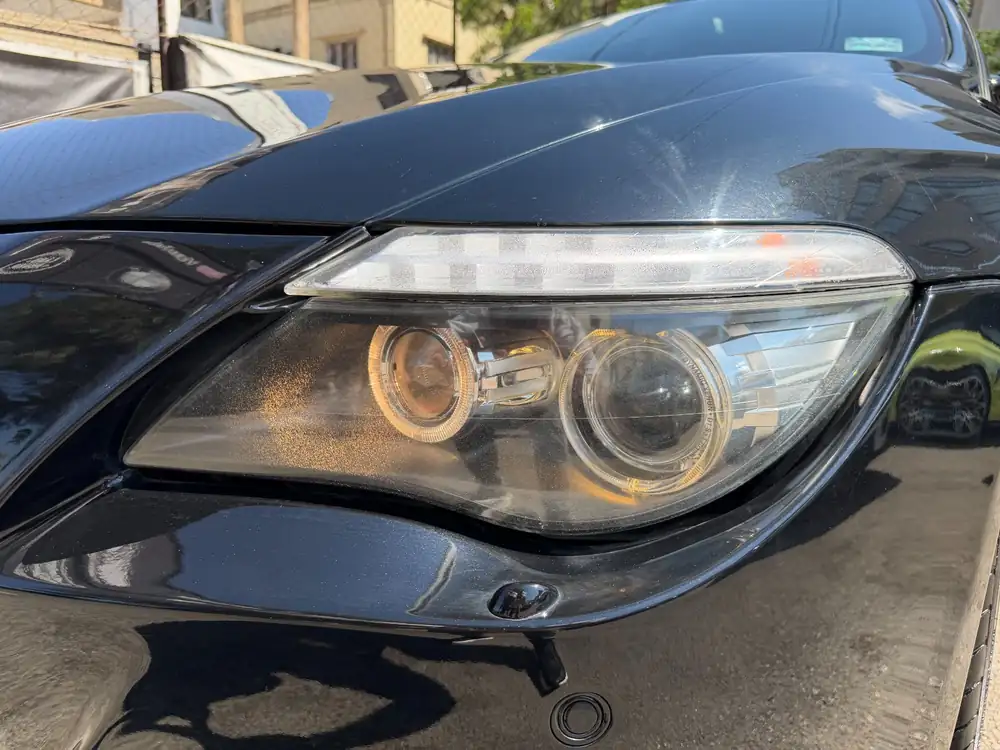 BMW M6 V10 2006 photo 13