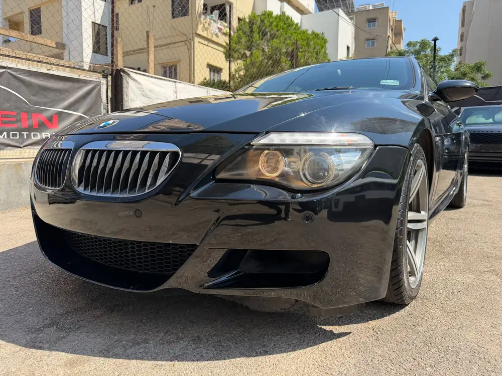 BMW M6 V10 2006 photo 16