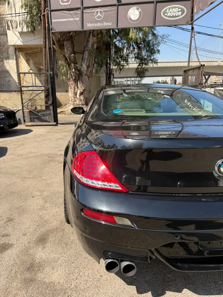BMW M6 V10 2006 photo 28