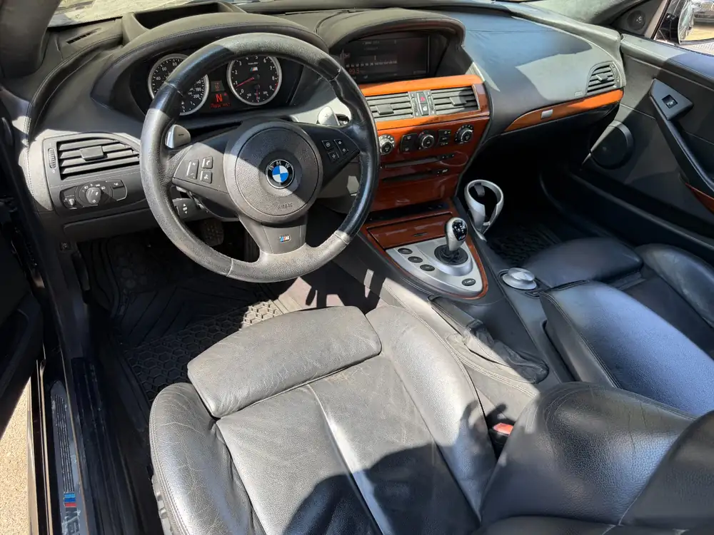BMW M6 V10 2006 photo 35