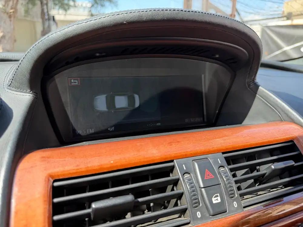 BMW M6 V10 2006 photo 41