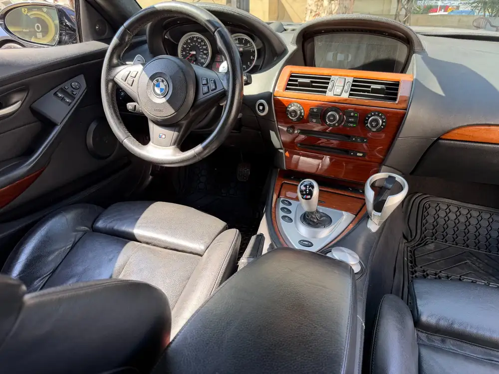 BMW M6 V10 2006 photo 47