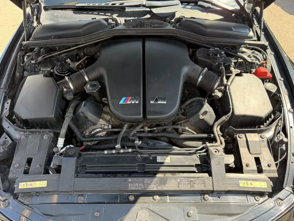BMW M6 V10 2006 photo 49