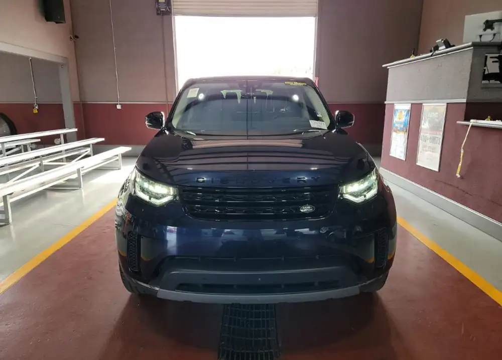 Land Rover Discovery V6 HSE 2018 photo 2