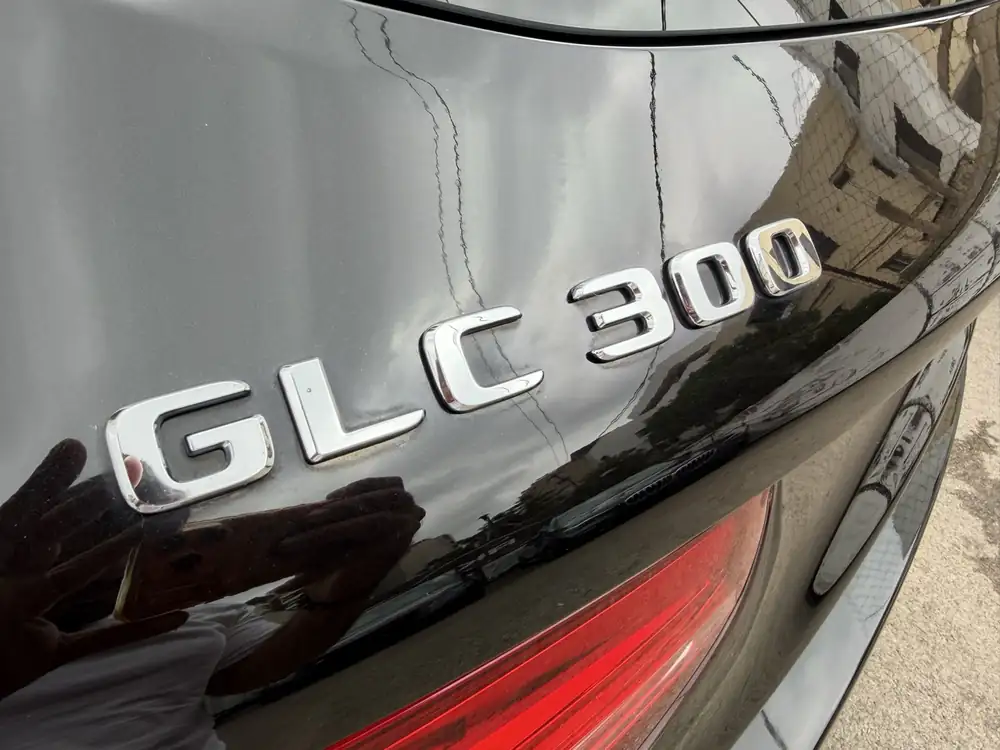 Mercedes-Benz GLC 300 4Matic AMG 2018 photo 27