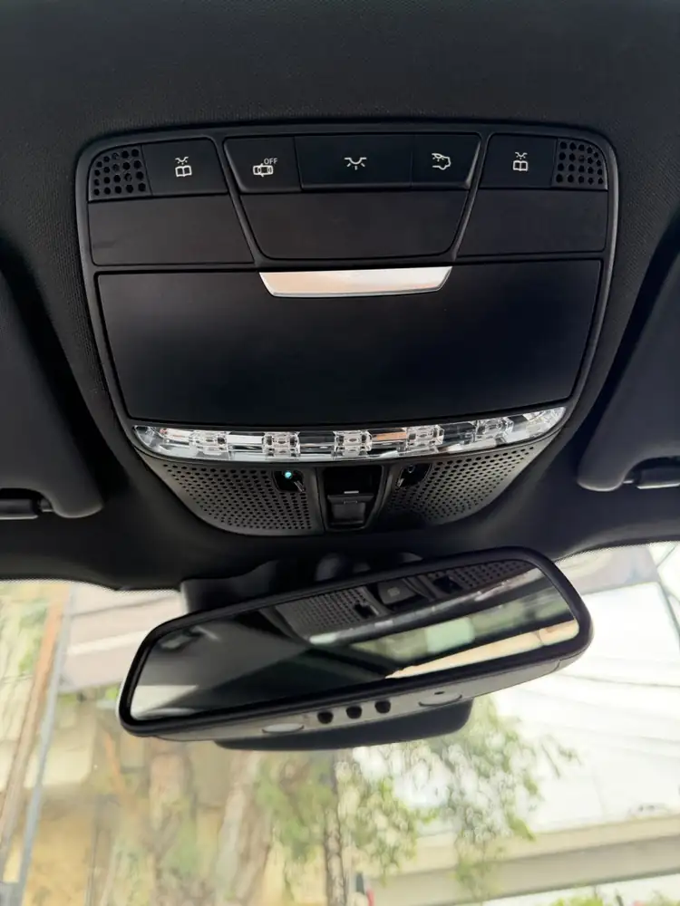 Mercedes-Benz GLC 300 4Matic AMG 2018 photo 56