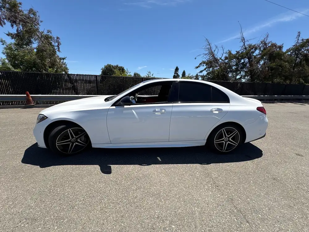 Mercedes-Benz C300 AMG 2022 photo 8