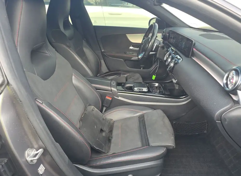 Mercedes-Benz CLA 250 AMG 2020 photo 9