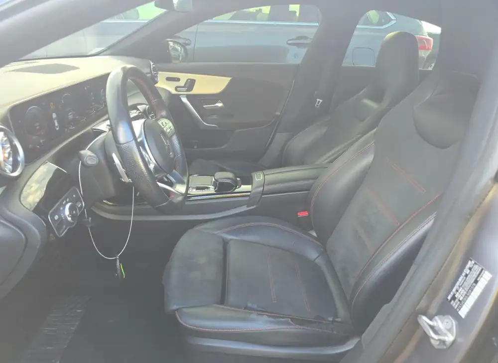 Mercedes-Benz CLA 250 AMG 2020 photo 11