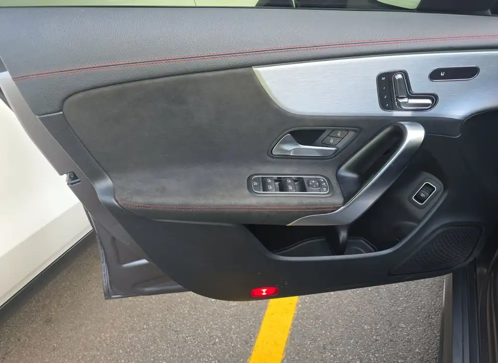 Mercedes-Benz CLA 250 AMG 2020 photo 14