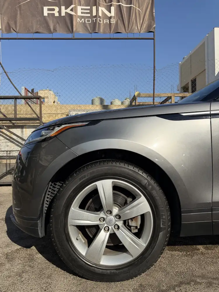 Range Rover Velar P380 S 2018 photo 21
