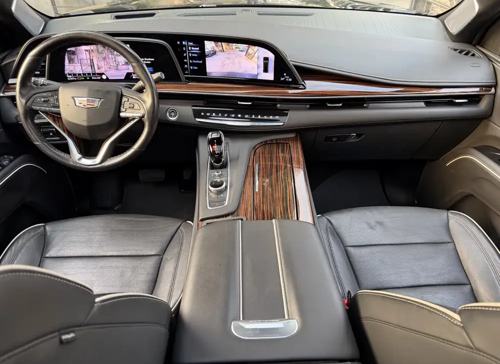 Cadillac Escalade 600 Sport 2022 photo 102