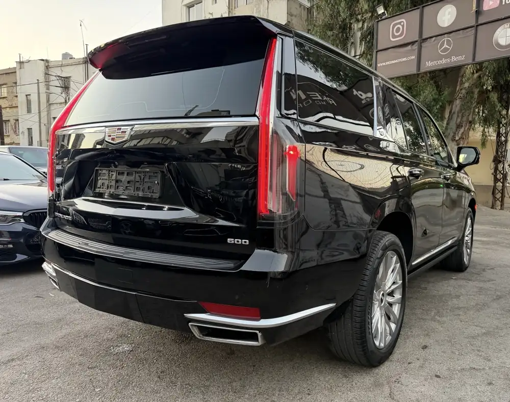 Cadillac Escalade 600 Sport 2022 photo 12