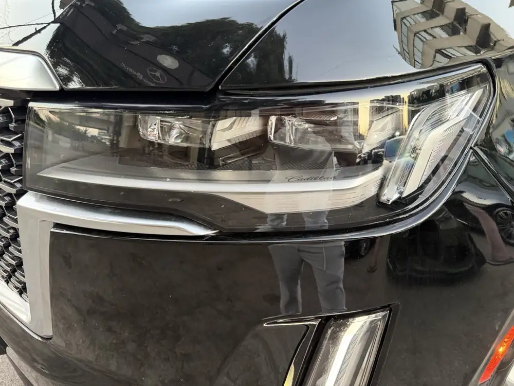 Cadillac Escalade 600 Sport 2022 photo 13