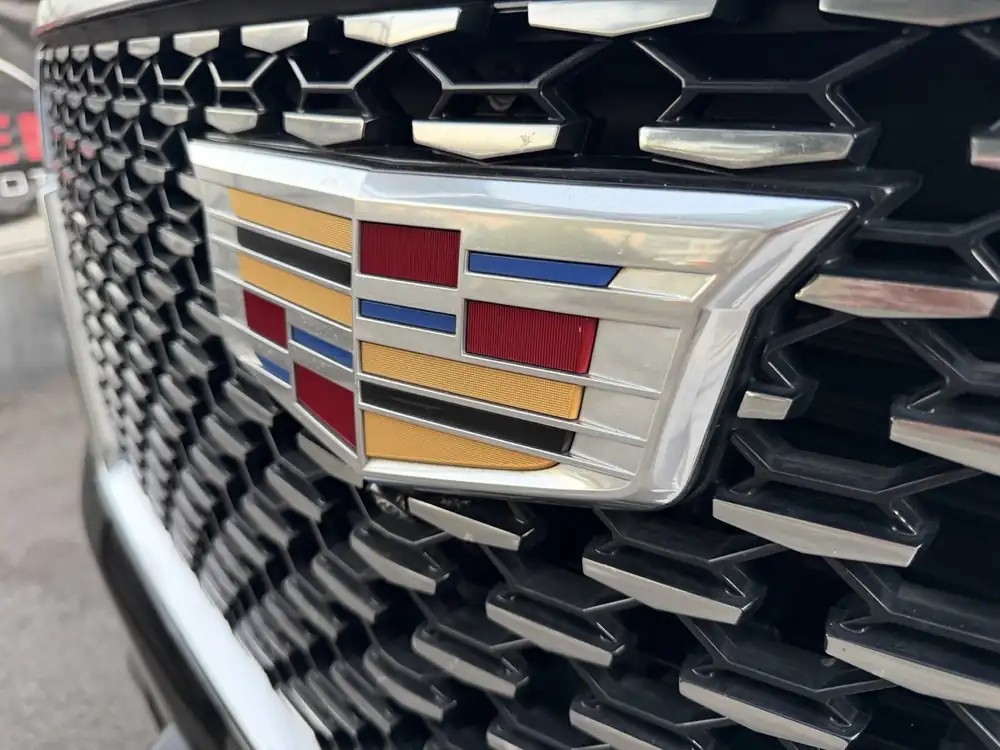 Cadillac Escalade 600 Sport 2022 photo 16