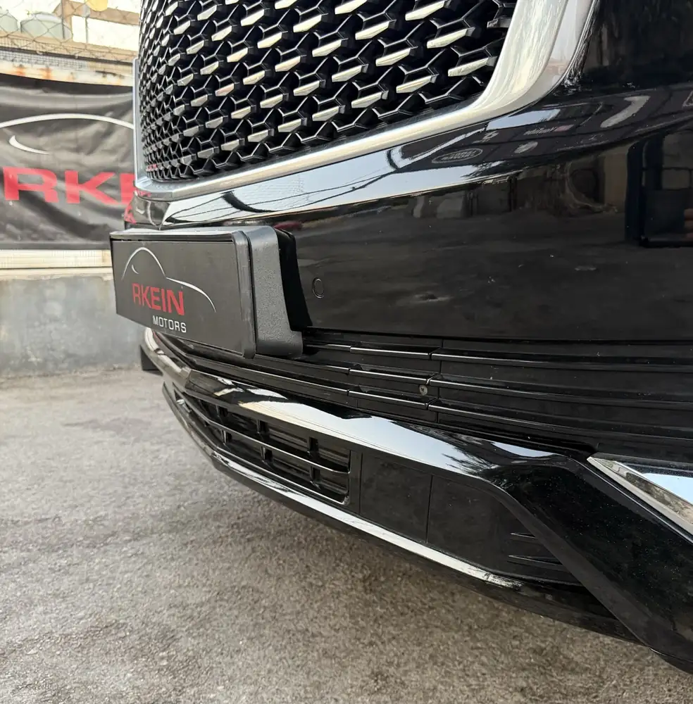 Cadillac Escalade 600 Sport 2022 photo 17