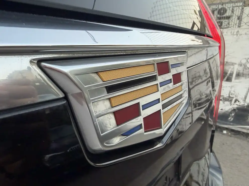 Cadillac Escalade 600 Sport 2022 photo 33