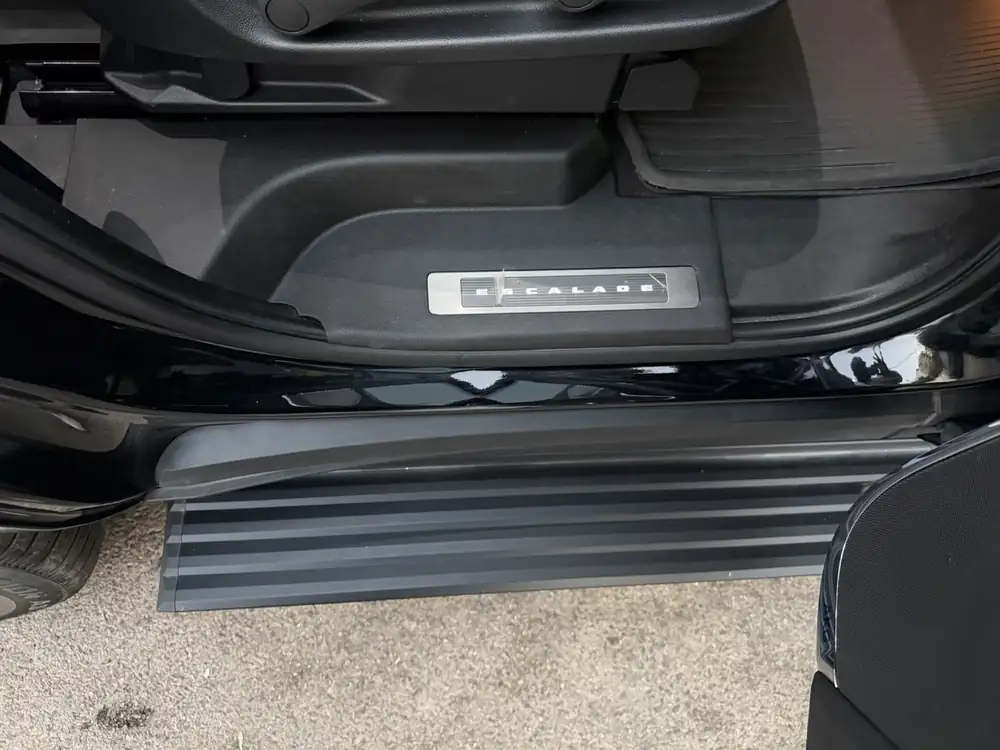 Cadillac Escalade 600 Sport 2022 photo 49