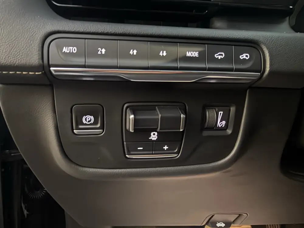 Cadillac Escalade 600 Sport 2022 photo 70