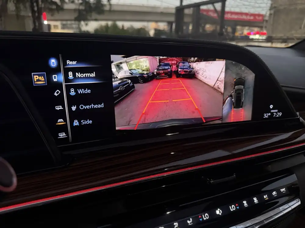 Cadillac Escalade 600 Sport 2022 photo 76