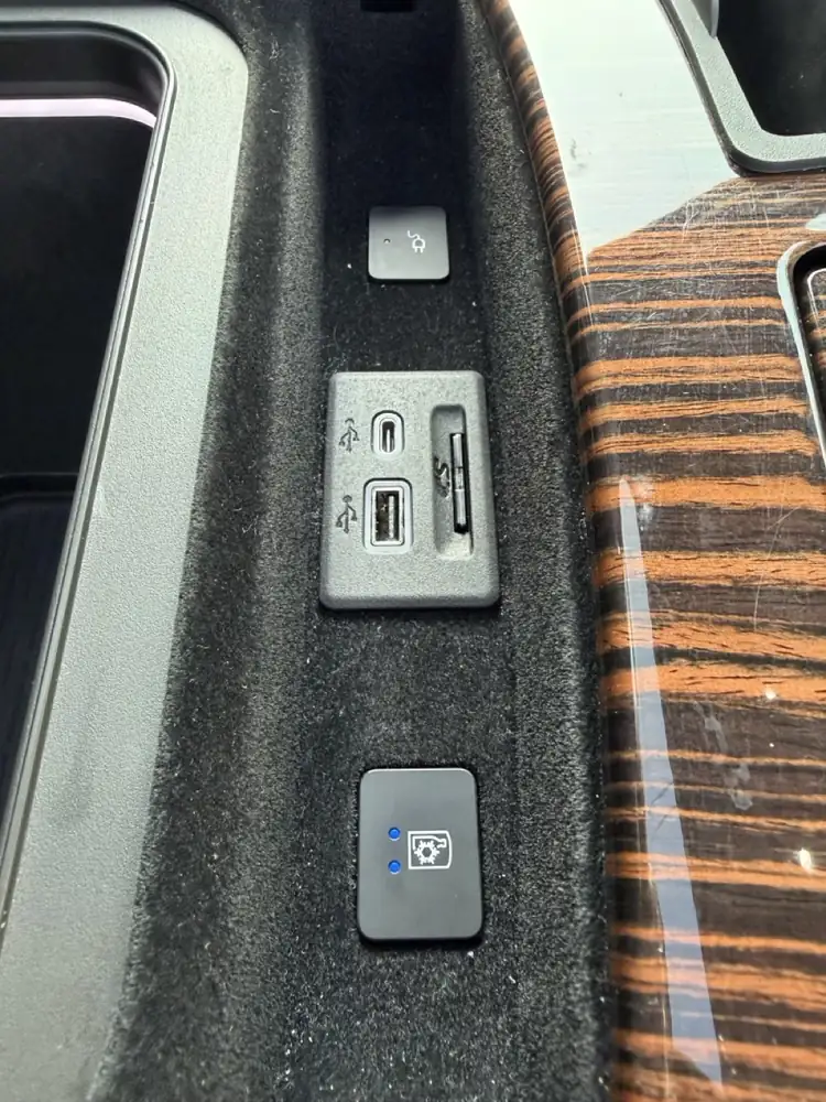 Cadillac Escalade 600 Sport 2022 photo 87