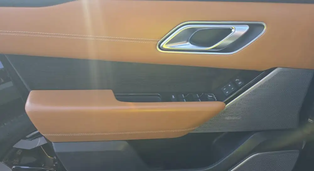 Range Rover Velar P250 SE R-Dynamic 2019 photo 15