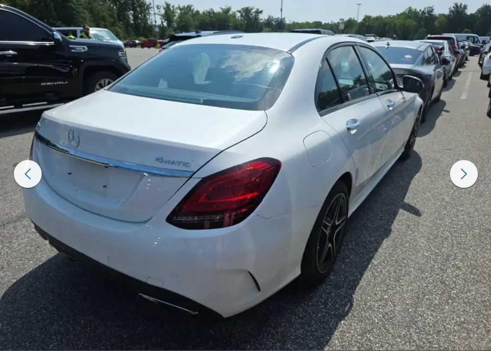 Mercedes-Benz C300 AMG 4Matic 2019 photo 4