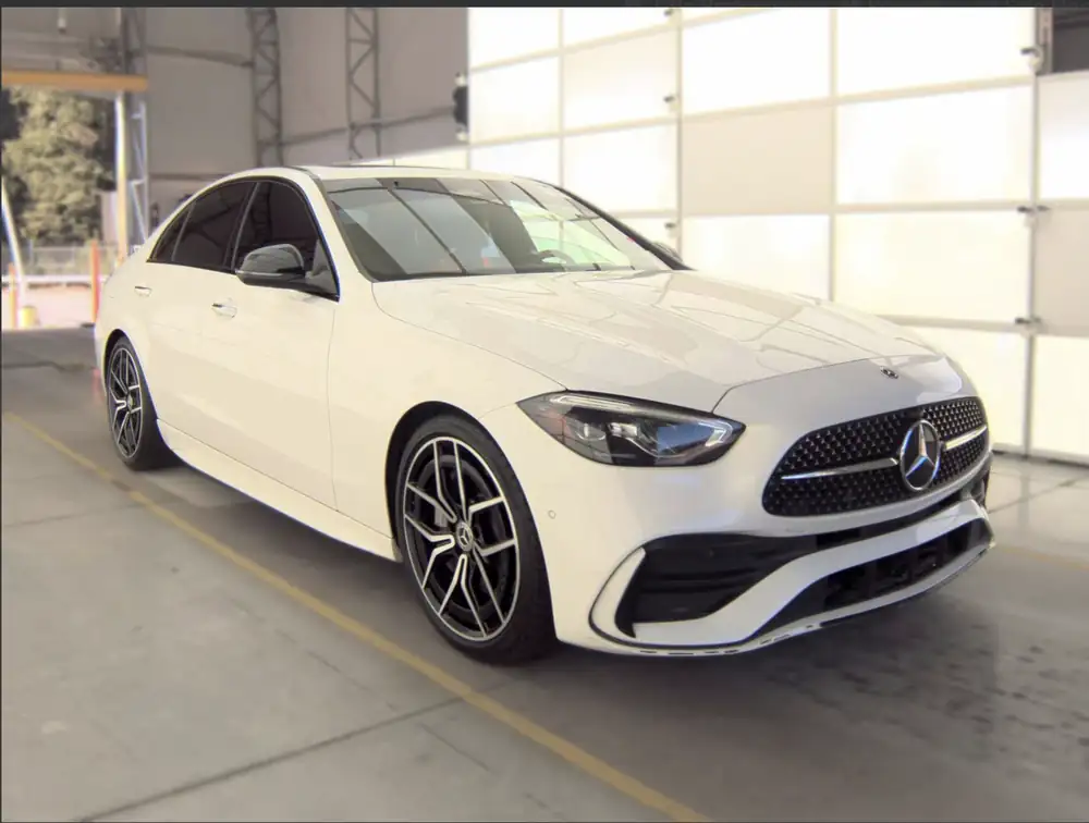 Mercedes-Benz C300 AMG 2022