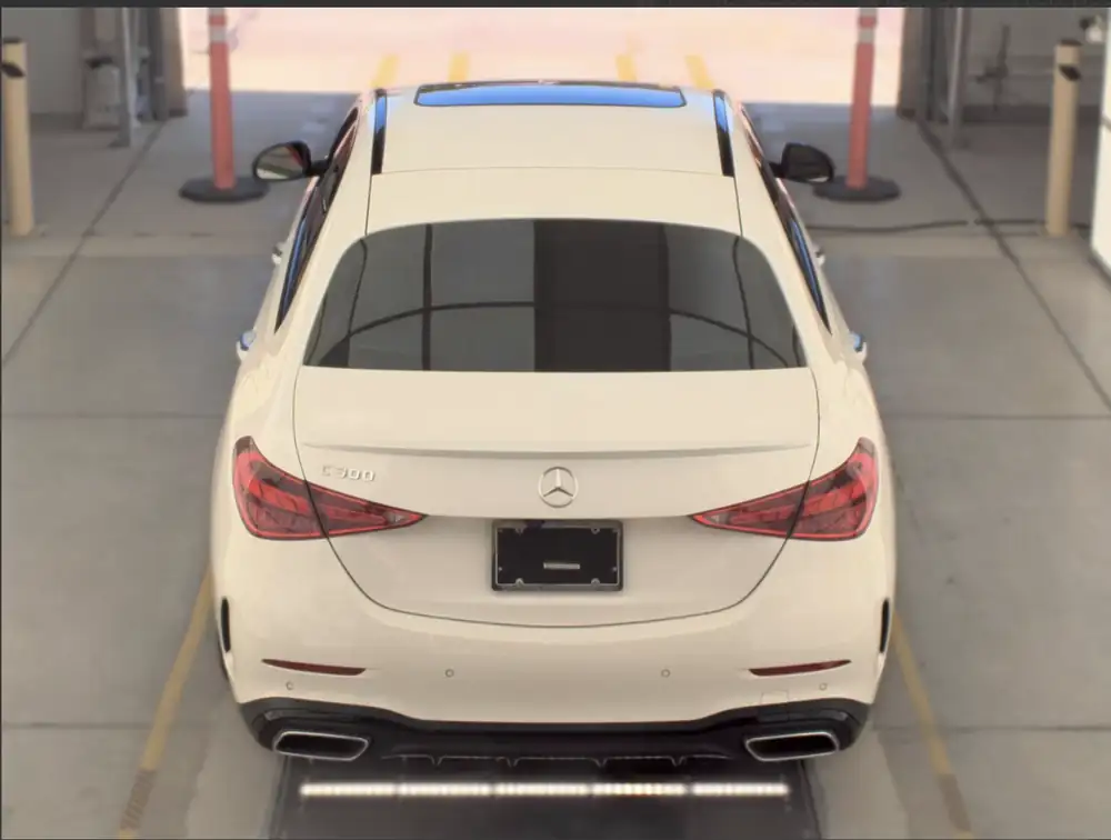 Mercedes-Benz C300 AMG 2022 photo 6