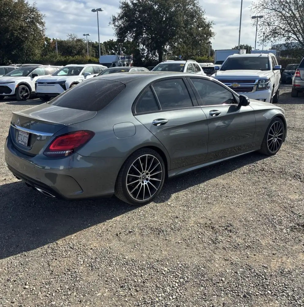 Mercedes-Benz C300 AMG 2020 photo 4
