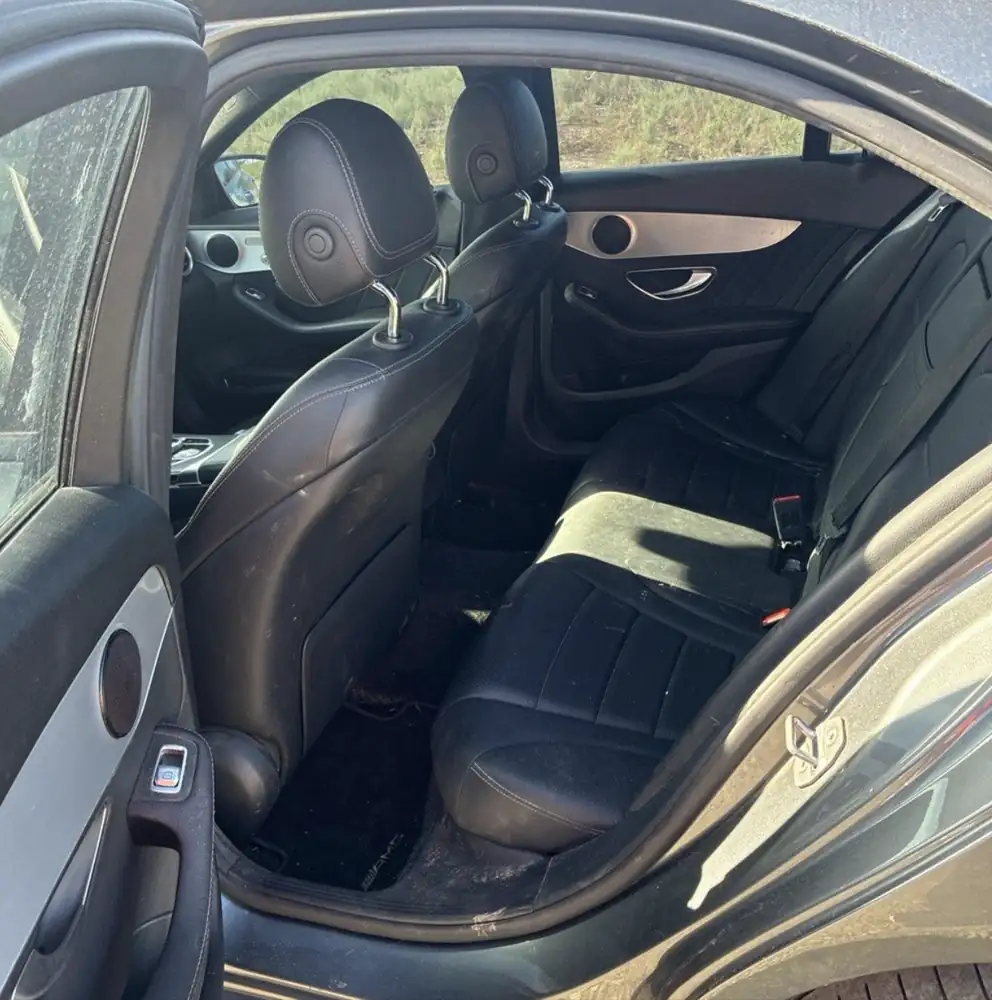 Mercedes-Benz C300 AMG 2020 photo 9