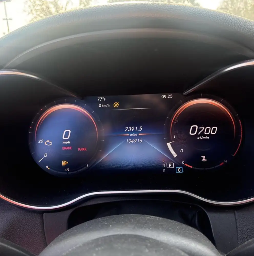 Mercedes-Benz C300 AMG 2020 photo 13