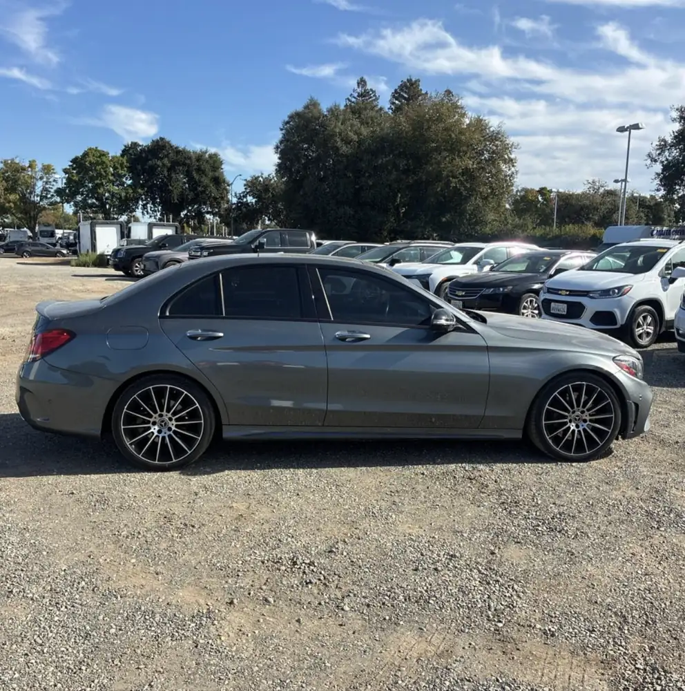 Mercedes-Benz C300 AMG 2020 photo 16