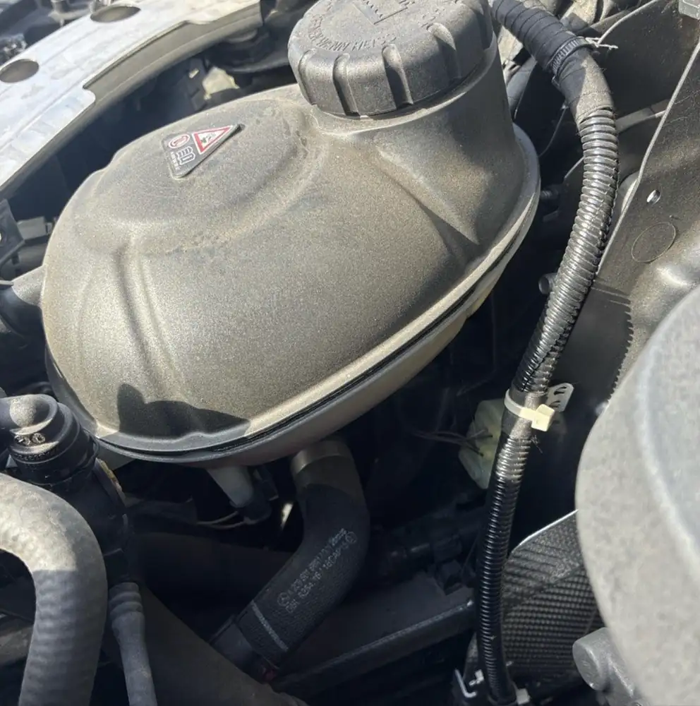 Mercedes-Benz C300 AMG 2020 photo 31