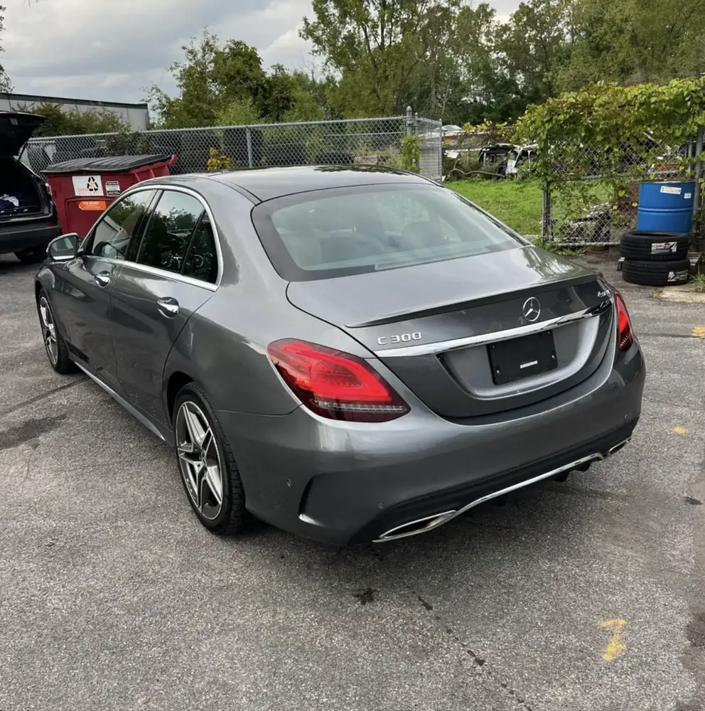 Mercedes-Benz C300 AMG 4Matic 2020 photo 3