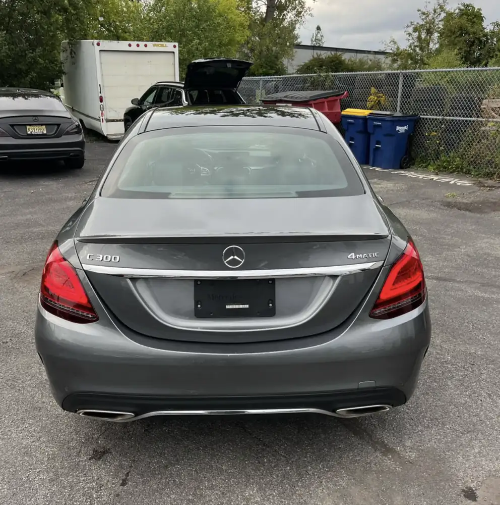 Mercedes-Benz C300 AMG 4Matic 2020 photo 4