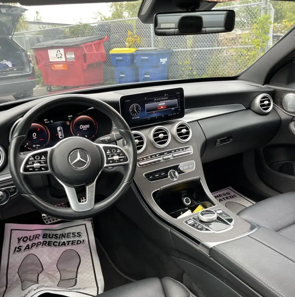 Mercedes-Benz C300 AMG 4Matic 2020 photo 25